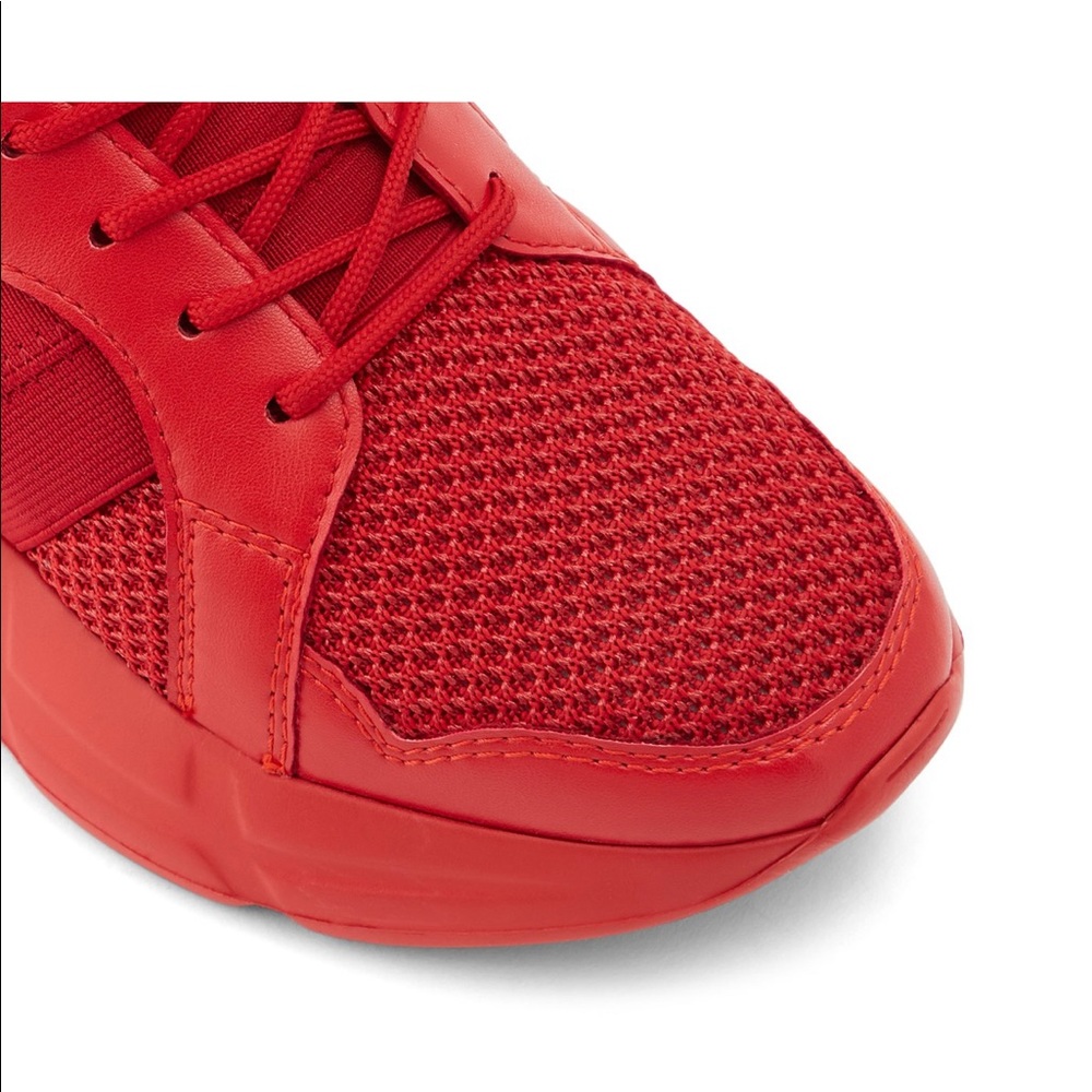 Call It Spring- Vandal Red Snickers!!! - Picture 5 of 5
